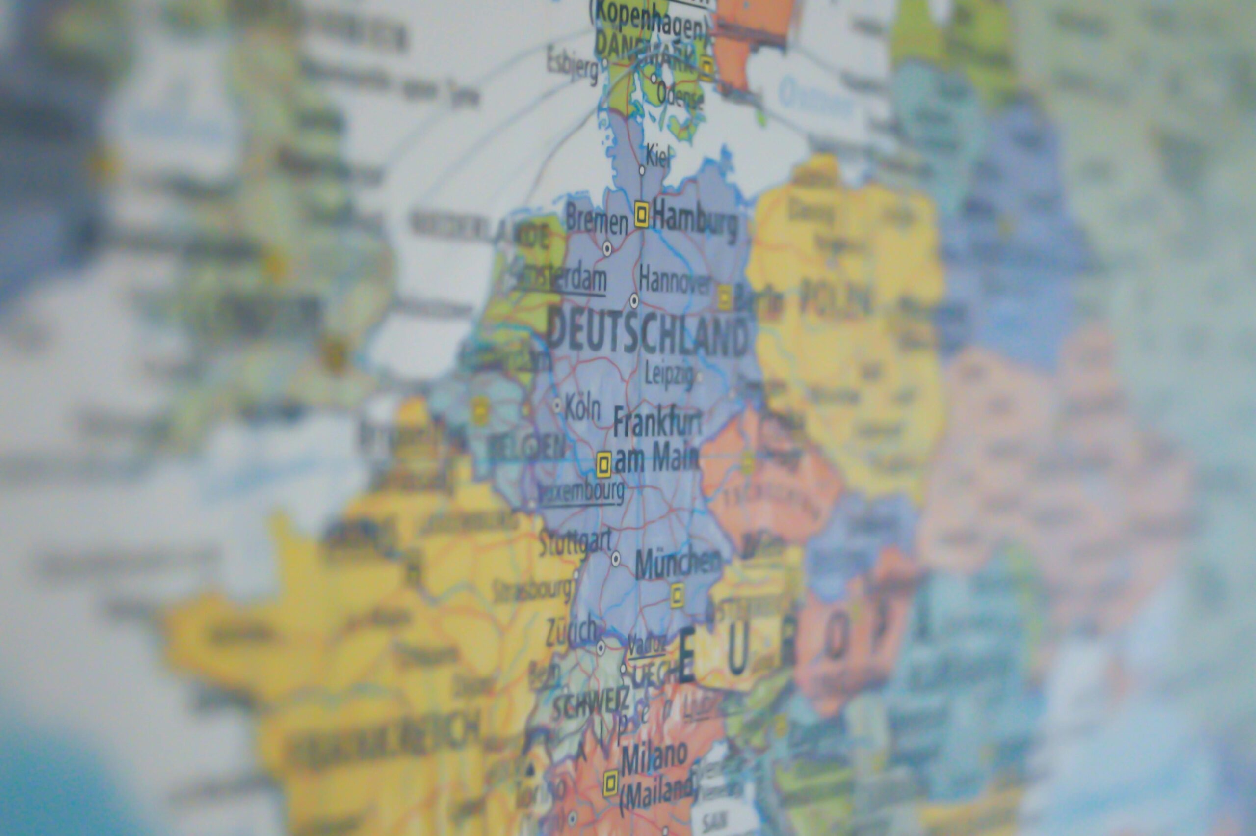 Infrastruktur der Zukunft Chaslau Koniukh erzählt, wie Europa eine „souveräne KI “ aufbaut